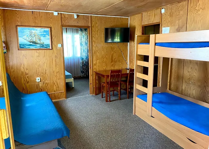 Lesne Zacisze * Поддомбе